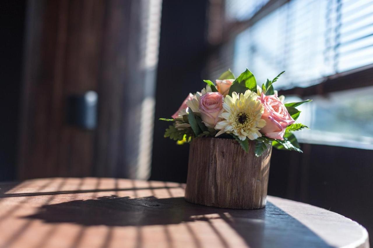 The Guest Arak Boutique Hotel Chiang Mai Exterior photo